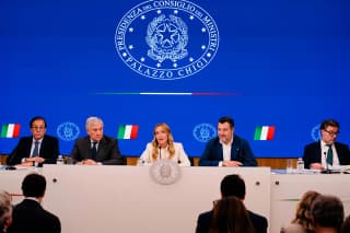 Manovra 2027, voucher sanitario per gli anziani e novità fiscali per i professionisti
